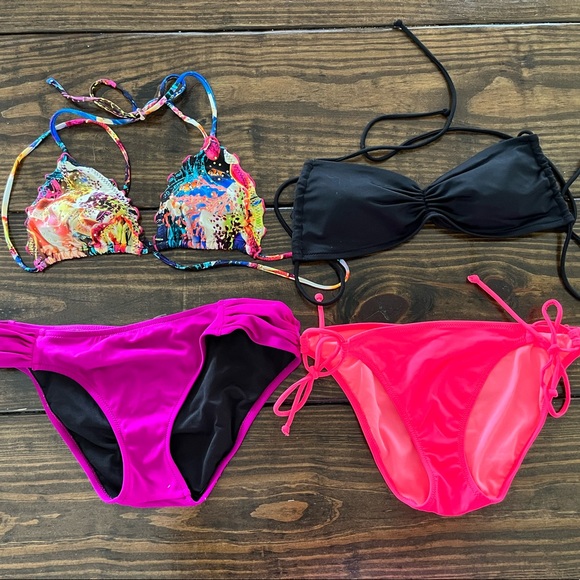Bundle of Victoria’s Secret swim suits size Small - Picture 2 of 2